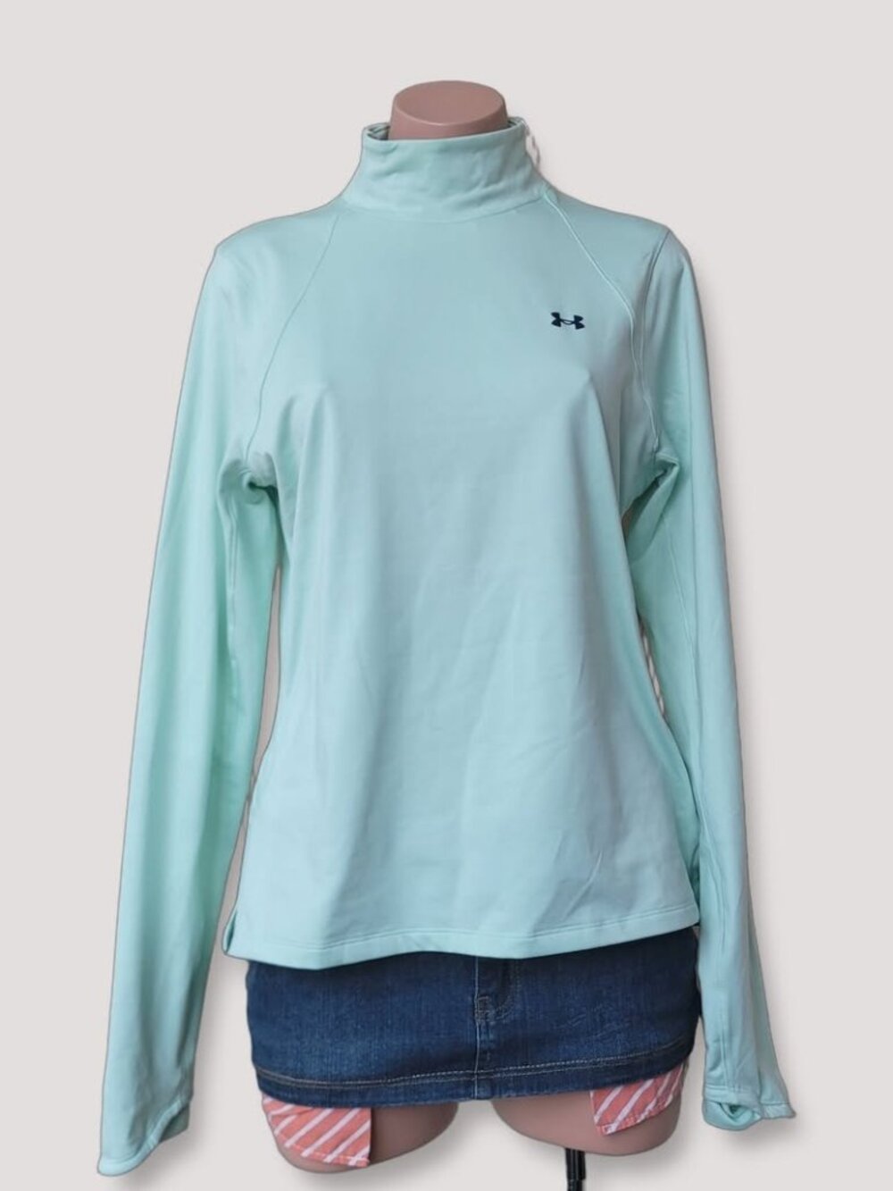 Under Armour Green Athleisure Turtleneck Top Base Layer LG